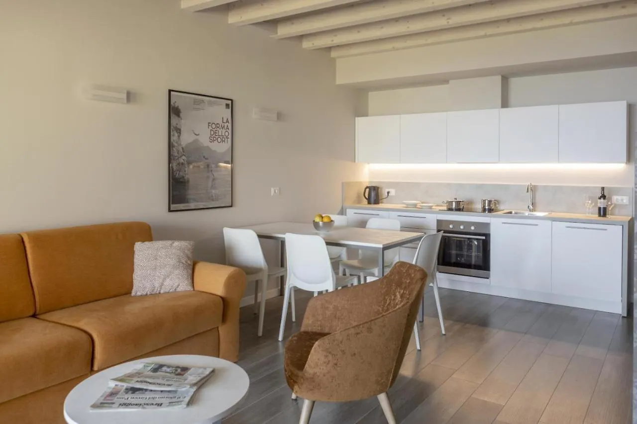 Relais Zenner Lejlighedshotel Toscolano Maderno Italien