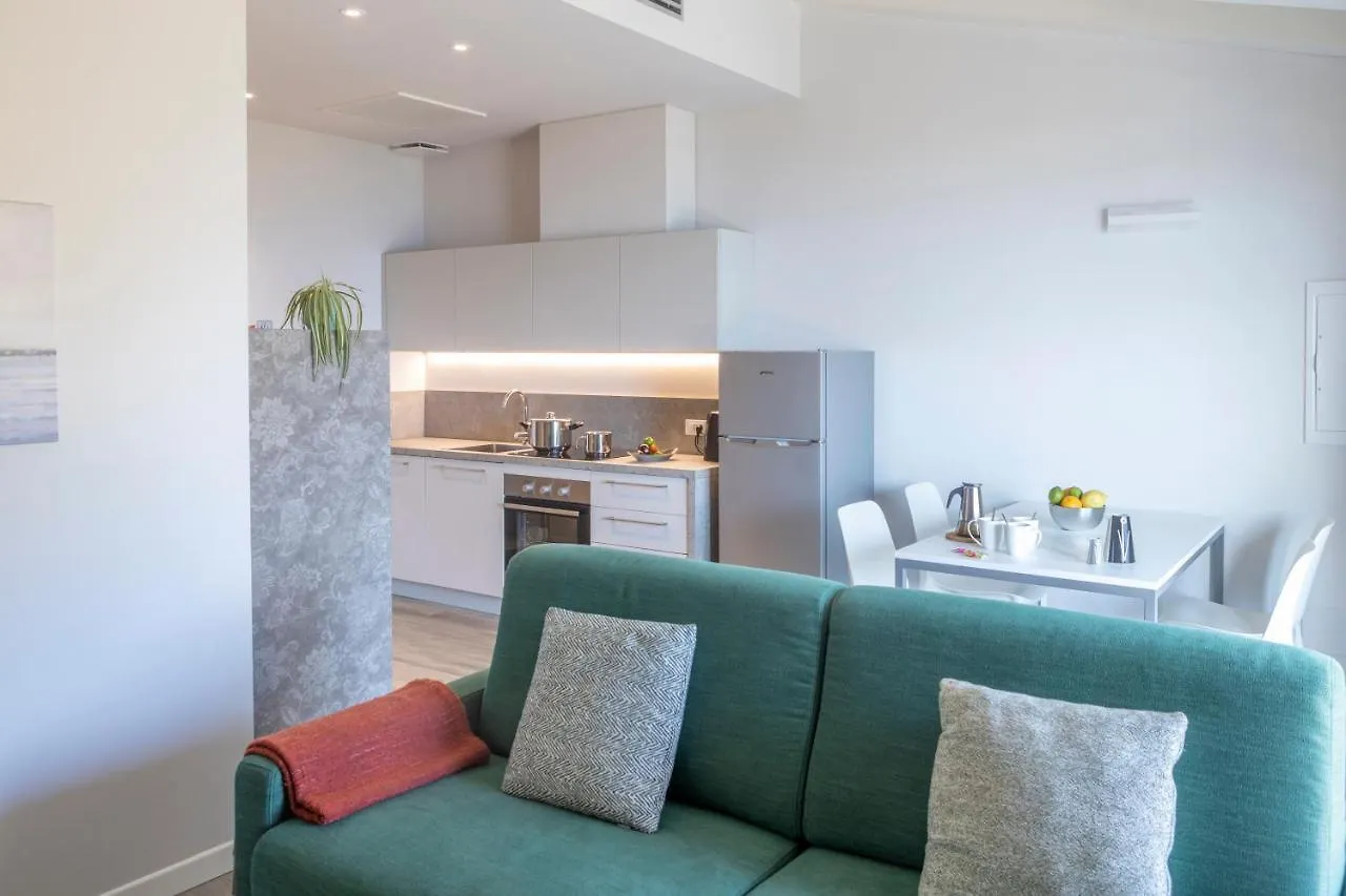 Relais Zenner Lejlighedshotel Toscolano Maderno 0*,  Italien
