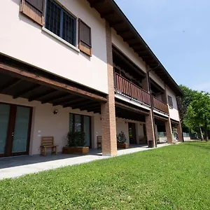 לינה וארוחת בוקר B&b” La Tezza”, Torre de' Roveri